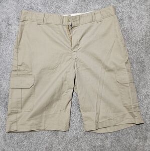 Men's Tan Cargo Shorts